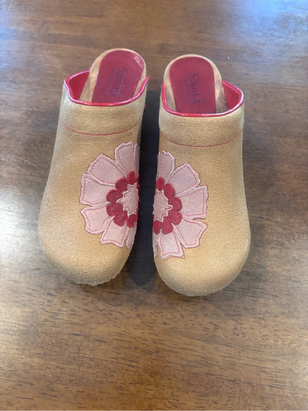 Sanita Beige Leather Slip-On Clogs  Pink Floral Embroidery Boho Aesthetic - Picture 9 of 10